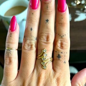 14K Yellow Gold Cascading Hearts Ring